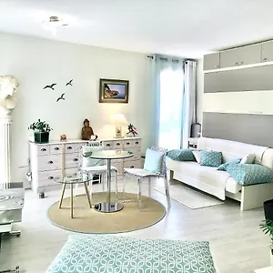 Appartement Antinea, Cassis